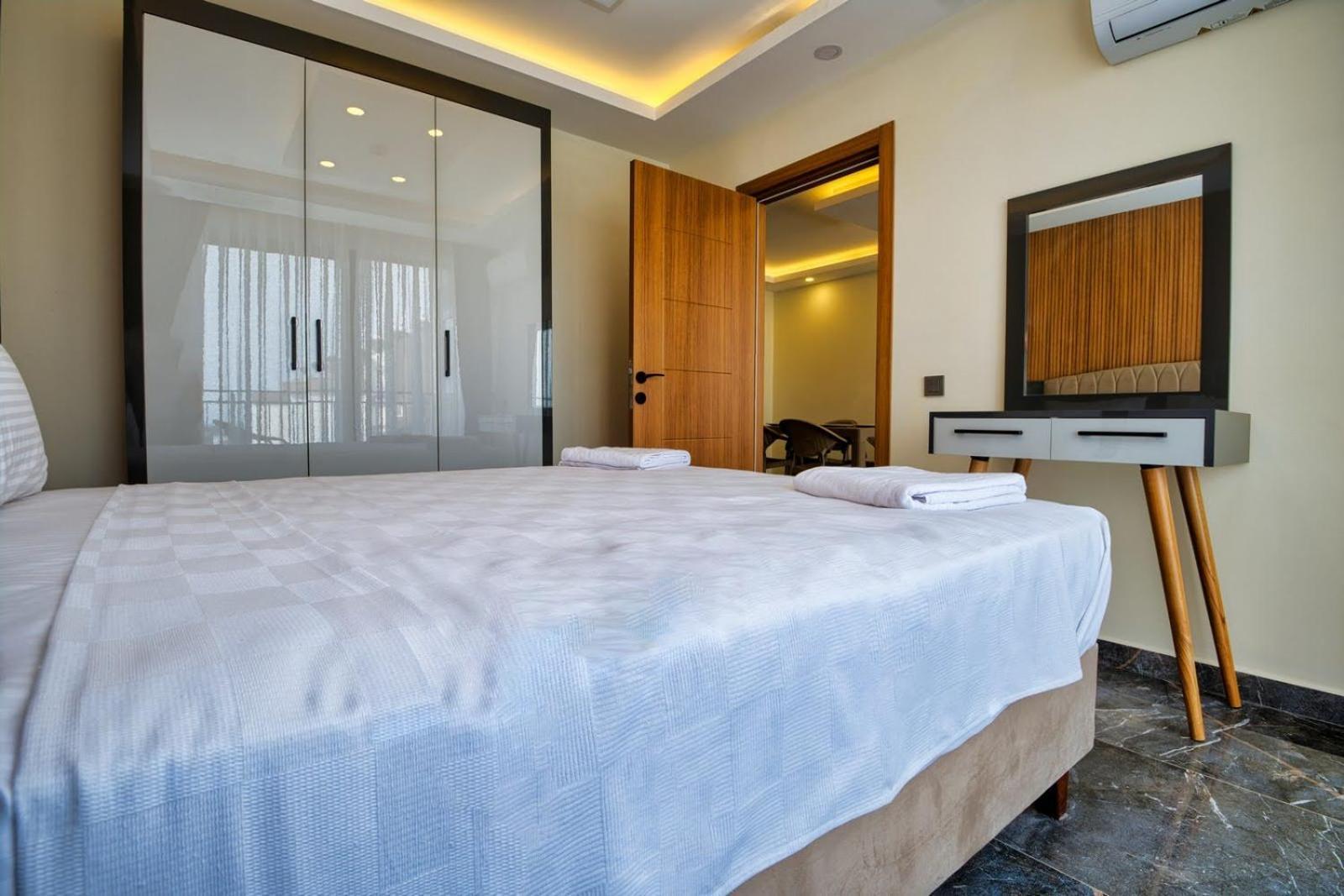 Laristone Suite Spa Hotel Aksu  Exterior photo