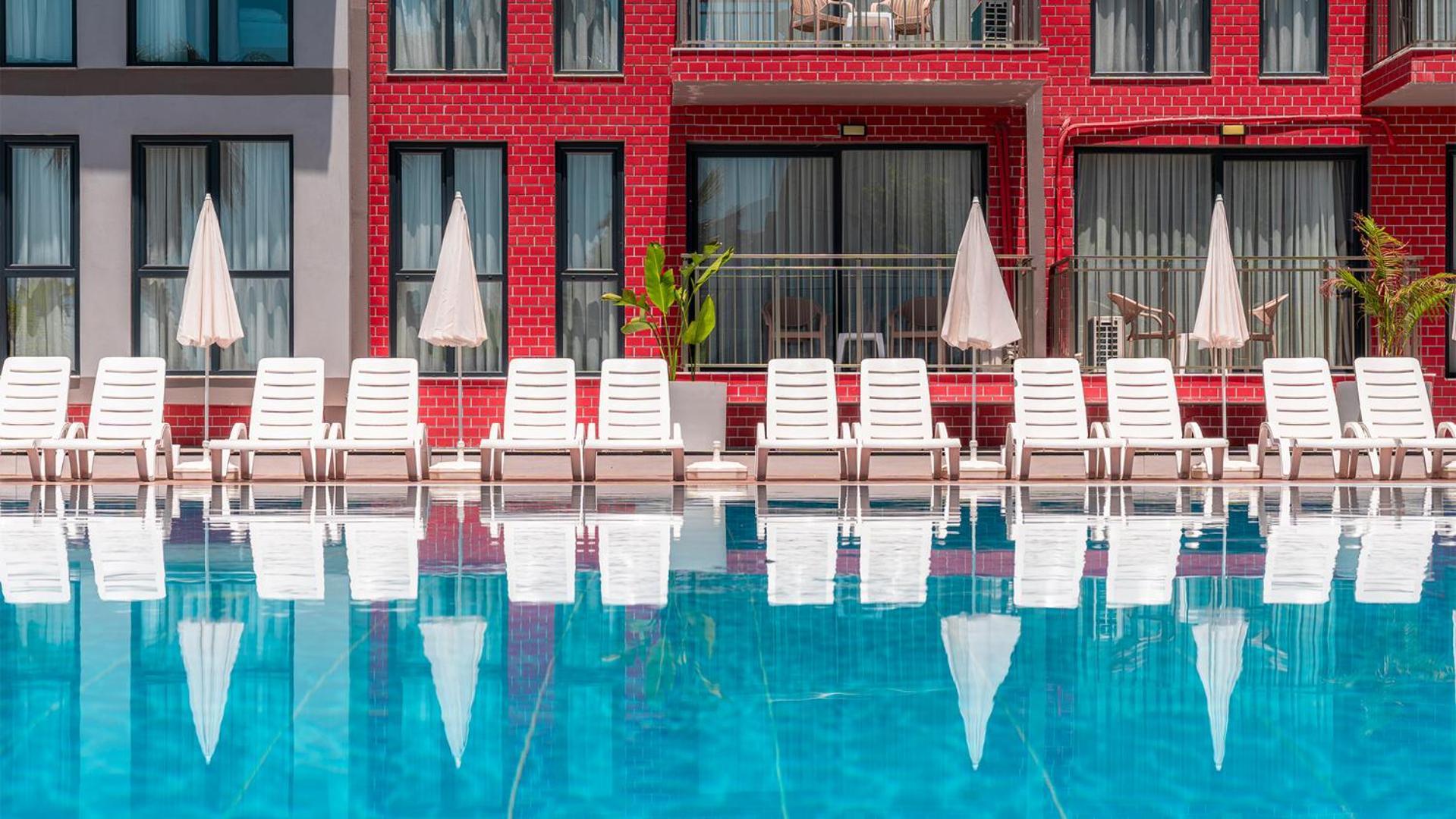 Laristone Suite Spa Hotel Aksu  Exterior photo