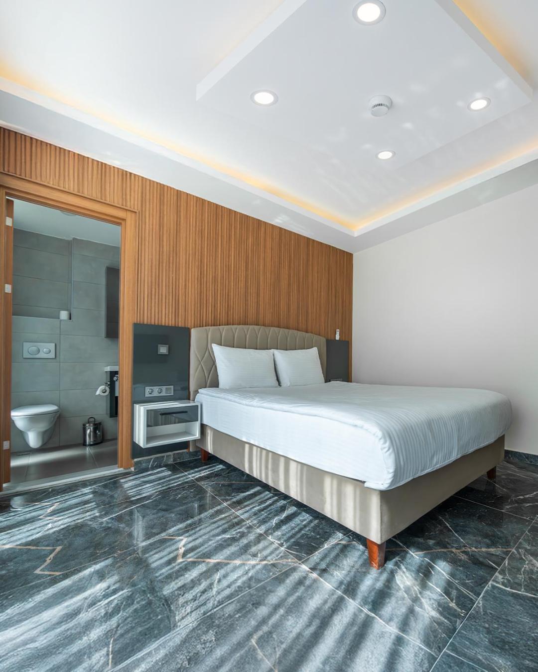 Laristone Suite Spa Hotel Aksu  Exterior photo