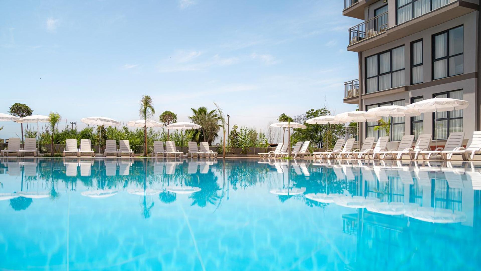 Laristone Suite Spa Hotel Aksu  Exterior photo