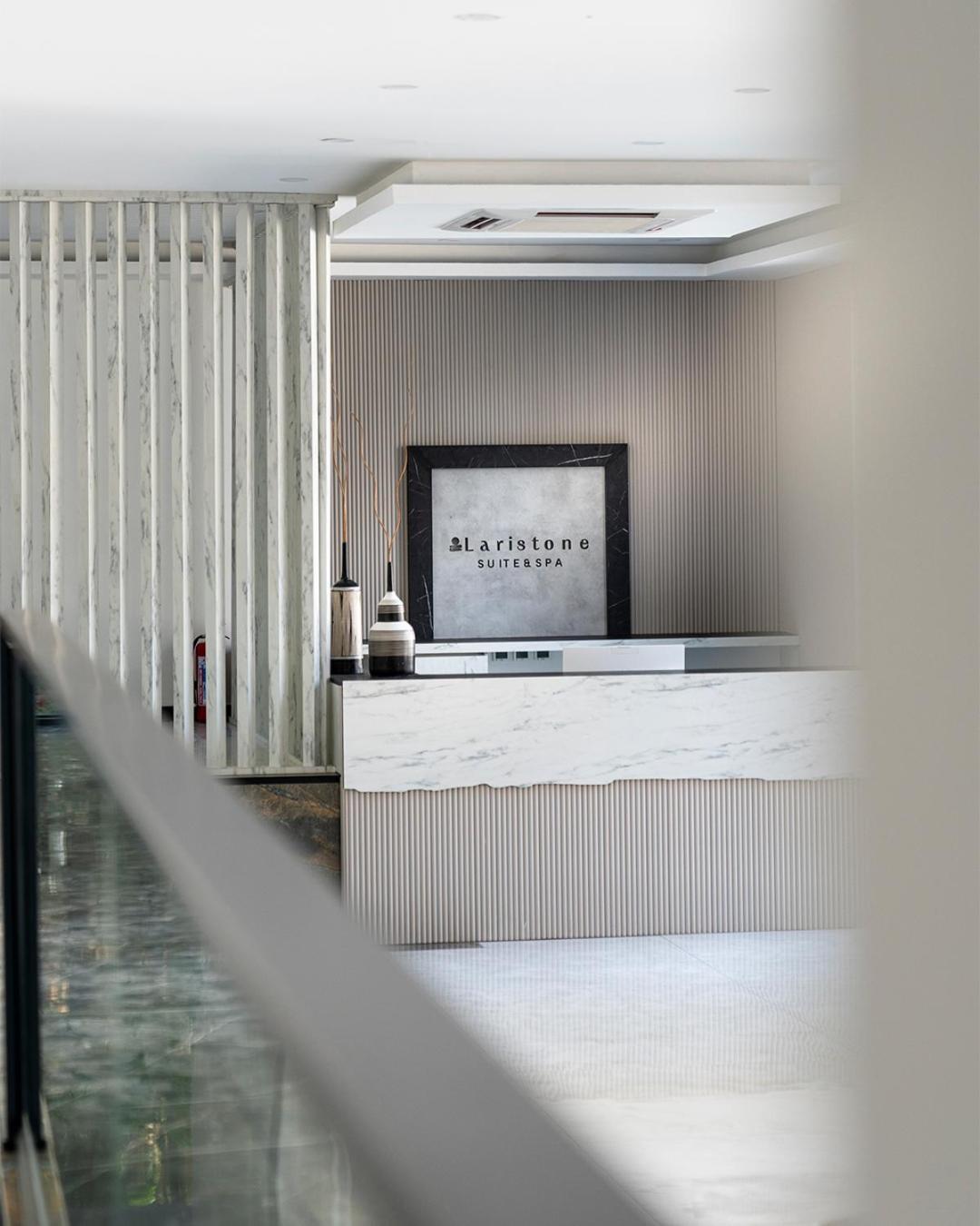 Laristone Suite Spa Hotel Aksu  Exterior photo